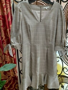 Skies Are Blue  Plaid V-Neck Midi Dress with Tie Sleeves